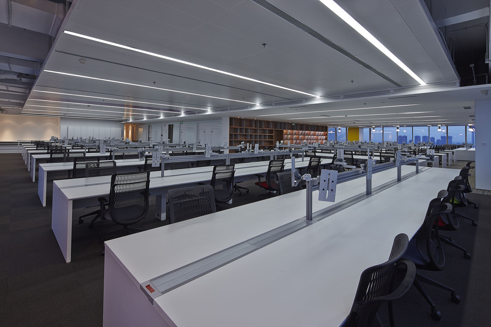 成都時(shí)代一號(hào) 辦公室裝修(圖4) 成都時(shí)代一號(hào) 辦公室裝修(圖4)